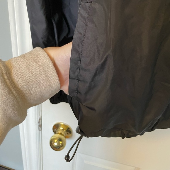 Santa Cruz windbreaker jacket - Picture 3 of 15